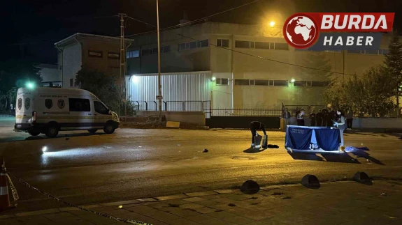 Arnavutköy’de esrarengiz cinayet: Polis yeleği giymiş şahsı vurdular