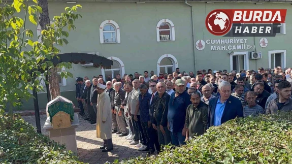 Siyanürlü, baltalı, bıçaklı aile felaketinde anne öldü