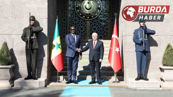 Bakan Güler, Senegal Silahlı Kuvvetler Bakanı Diop’u kabul etti.