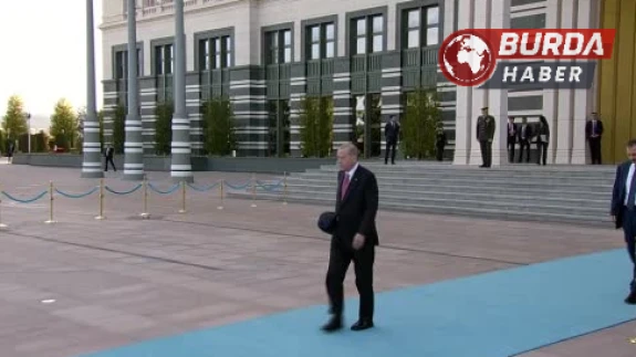 Erdoğan, İngiltere Başbakanı Starmer'i Resmi Törenle Karşıladı