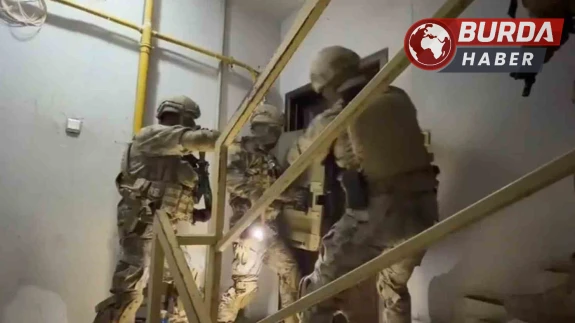 Sakarya'da 52 Yıl Hapis Cezalı Şüpheli Jandarma Tarafından Yakalandı