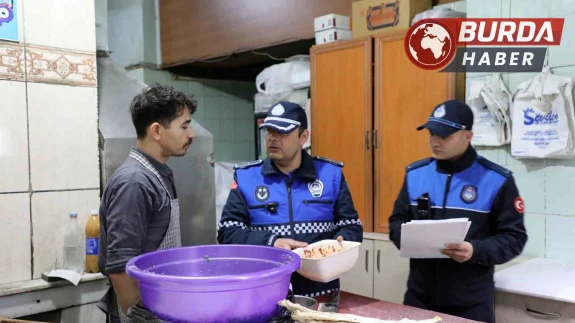 Muğla'da Zabıta Ekiplerinden Hijyen ve Gramaj Denetimleri