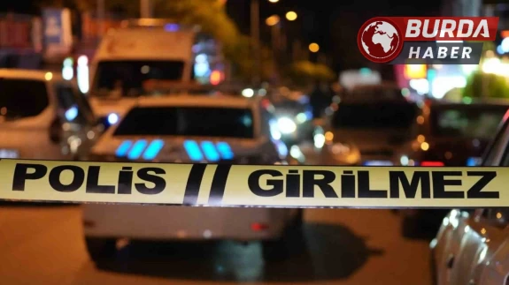 15 yaşındaki genç, husumetlilerinin silahlı saldırısına uğradı.