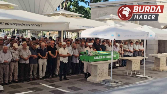 "Annemiz" dediler, başka cenazeyi alıp defnettiler.