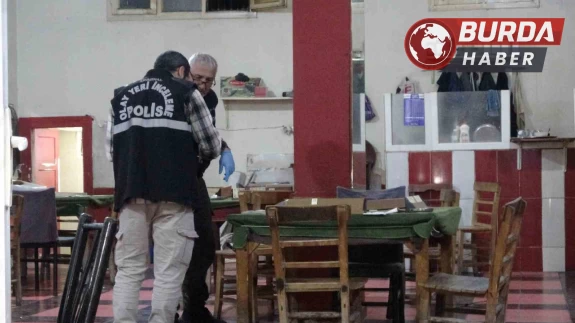 Cinayetleri işlemeden çifte tabancayla poz verdi, 35 yıl hapis istendi