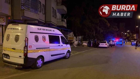 Eşi tarafından terk edilen genç adam kendini asarak yaşamına son verdi