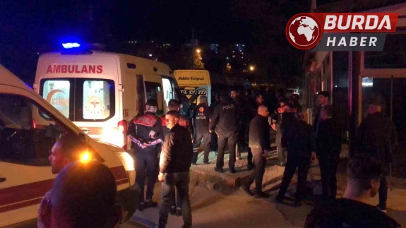 Elazığ’da iki grup arasında çıkan sopalı kavgada 3 kişi yaralandı.