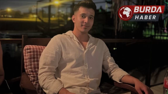 Kurtarma çabaları sonuç vermedi, arkadaşlarının gözleri önünde öldü.