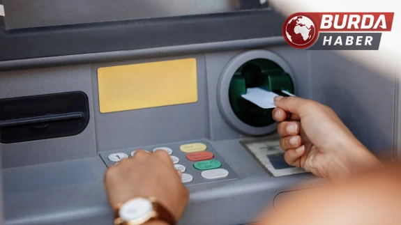 ATM’den para çeken kadını gasp etmeye çalışan şahıs gözaltına alındı.