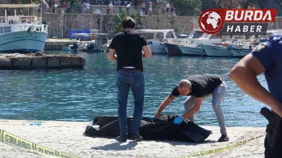 Antalya’da 35 metrelik falezlerden düşen şahıs hayatını kaybetti.