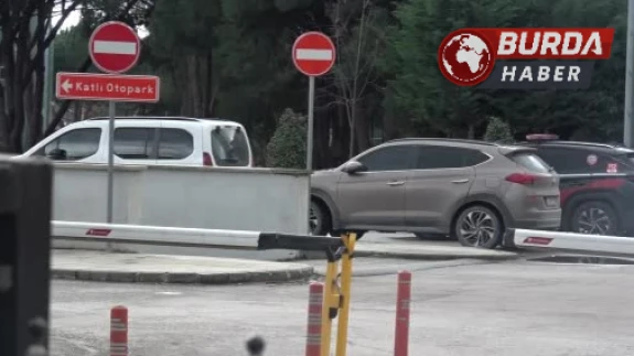 Kartal Bölge  Adliye Mahkemesi'nde Savcı, Hakimeyi Silahla Yaraladı