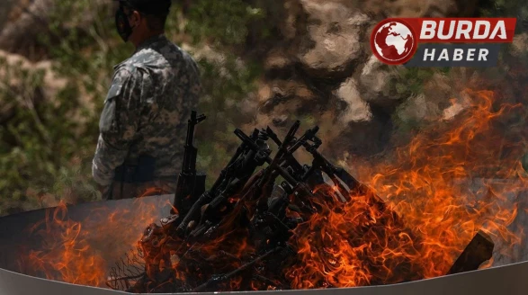 PKK Terör Örgütü, Türkiye’den Çekildiğini Açıkladı