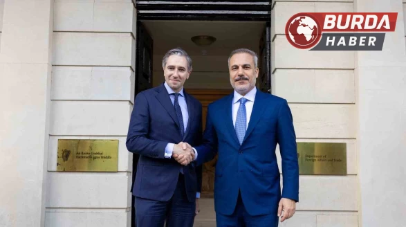 Hakan Fidan, İrlanda Başbakan Yardımcısı Harris ile görüştü.