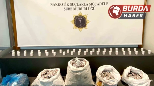 Samsun'da 36 Bin Sentetik Ecza Ele Geçirildi, 3 Gözaltı