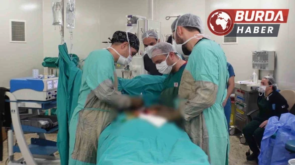 Doç. Dr. Anıl Agar kamburluk uyarısında bulundu