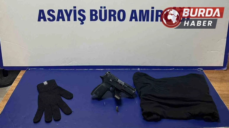 Kağıthane'de İşyerini Kurşunlayan 17 Yaşındaki Şahıs Yakalandı