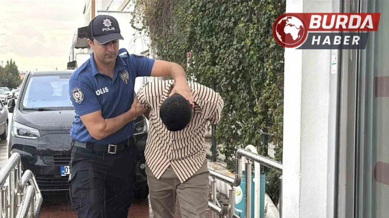 "Beni vuracaklarını düşündüğüm için kendime polis süsü verdim"