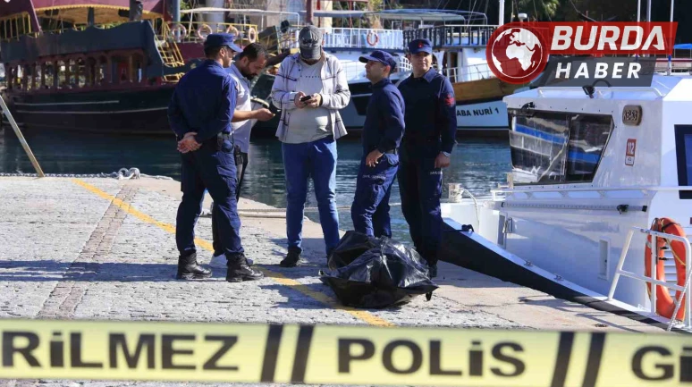 Antalya Denizde Genç Bir Kızın Cansız Bedeni Bulundu