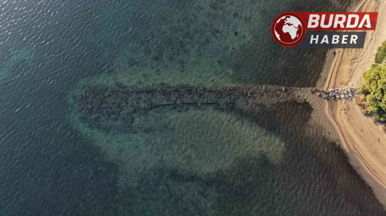 Erdek'te: Hytos Antik Limanı Deniz Çekilmesiyle Ortaya Çıktı