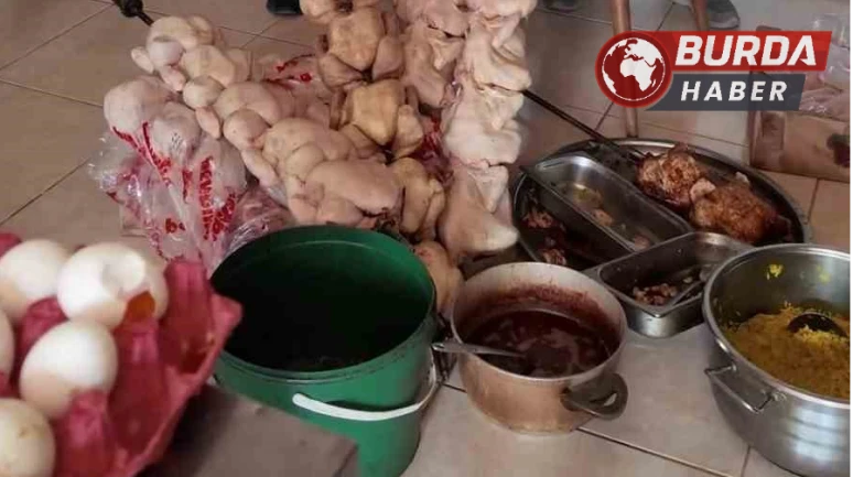 Hatay'da Zabıta Ekipleri 'Leş Kokusu Var' Dedikleri Dönerciyi Kapattı