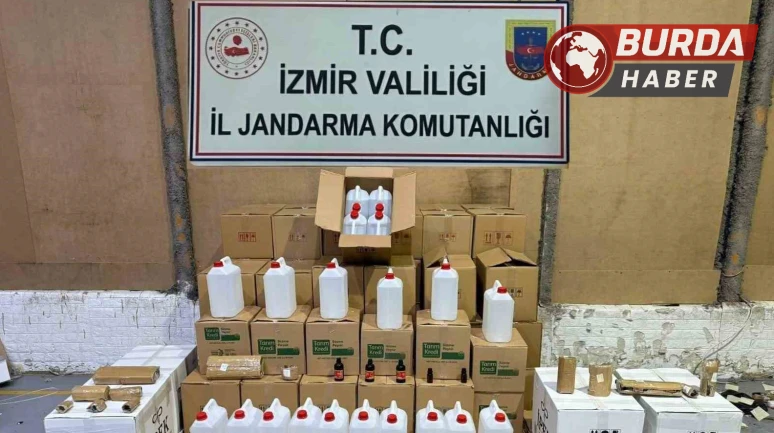 İzmir'de Kaçak Alkol Operasyonu: 2 Bin Litre Etil Alkol Ele Geçirildi
