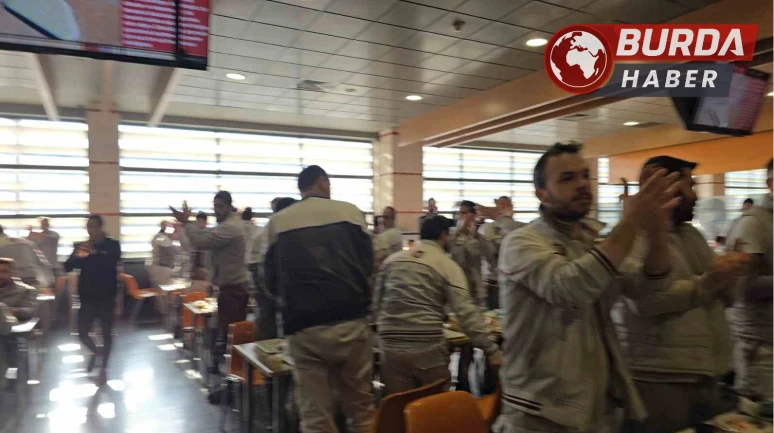 TOFAŞ İşçileri Zam Talepleri İçin Eyleme Başladı