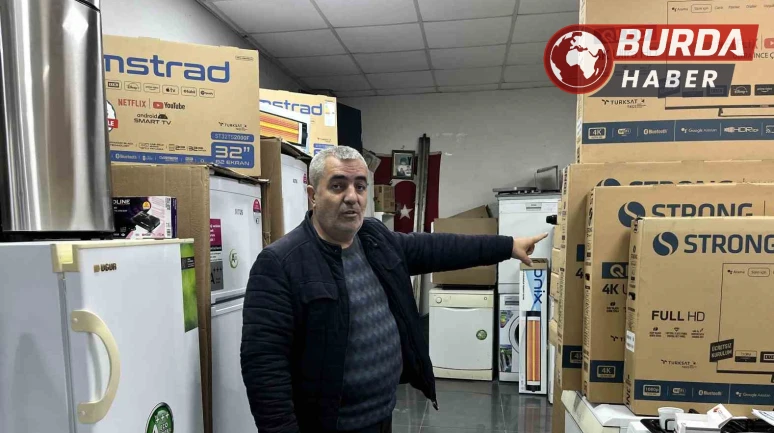 "Valilikte Çalışıyorum" Diyen Kadının Esnafı Dolandırdı