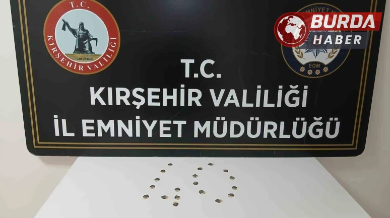 Kırşehir'de Sahte Altın Satmaya Çalışan Şüpheli Tutuklandı