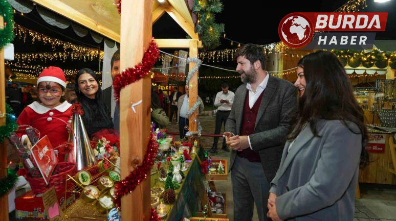 Tarsus'ta Renkli Yılbaşı Pazarları Ziyaretçilerini Bekliyor
