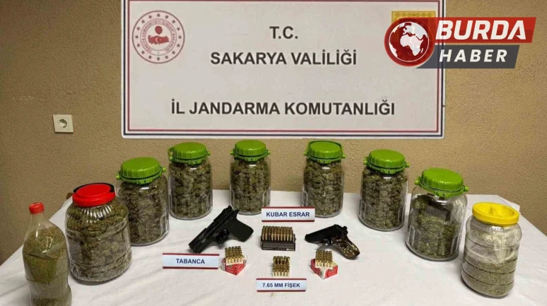 Sakarya'da  Yılbaşı Öncesi 11 Kilogram Uyuşturucu Ele Geçirildi