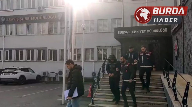 Yaşlı Vatandaşı 1.5 Milyon Lira Dolandıran Şüpheliler Tutuklandı