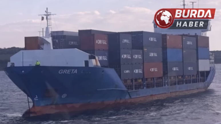 Çanakkale Boğazı’nda arıza yapan gemi Karanlık Liman’a demirletildi.