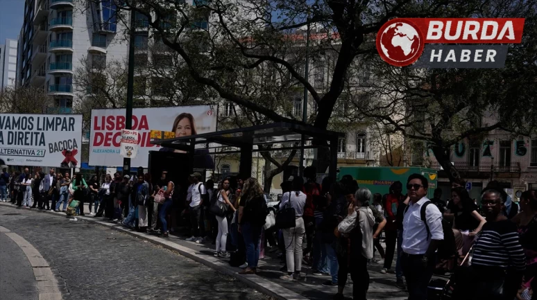 İspanya’da elektrik kesintileriyle bağlantılı 7 kişi öldü.