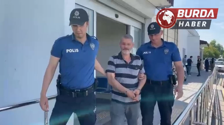 Minibüslerin sistemine ‘Canlı bomba’ mesajı gönderdi, "Şaka" dedi.