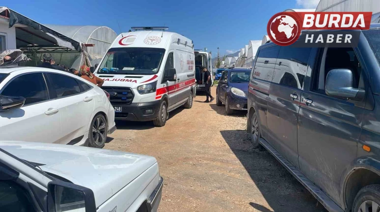 Antalya’da karbonmonoksit zehirlenmesinden 3 kişi öldü.