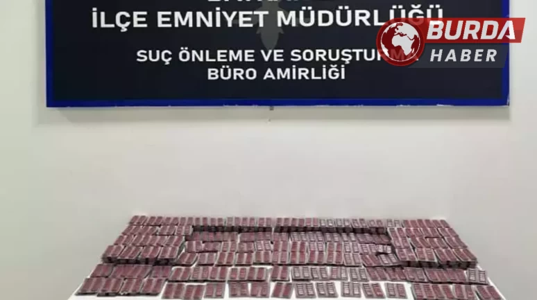 17 yaşında çocuk binlerce uyuşturucu hapla yakalandı.