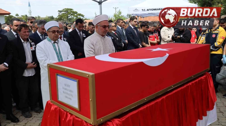 Şehit Uzman Çavuş Önder Özen Afyonkarahisar'da toprağa verildi.