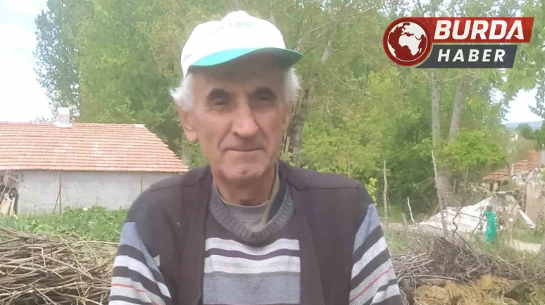 Emekli işçi bulduğu bir tomar parayı jandarmaya teslim etti.