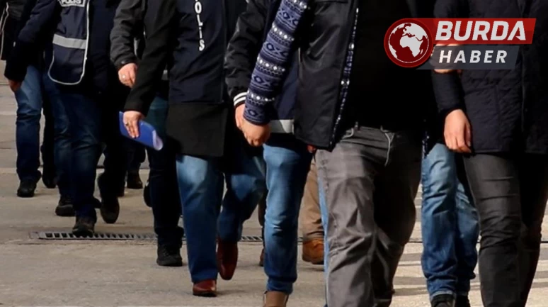 Engelli sağlık raporu için aracılık eden dolandırıcılar yakalandı.