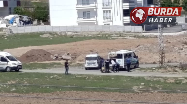 Elazığ’da bir kişi boş arazide ölü halde bulundu.