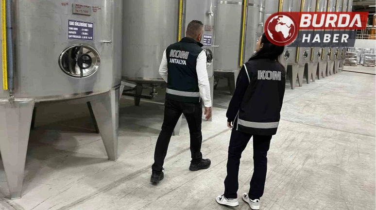 Cumhuriyet tarihinin en büyük alkol kaçakçılığına operasyon!
