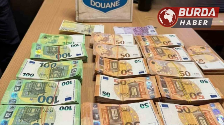 Tırlara gizlenen  200 bin euro sınırda yakalandı