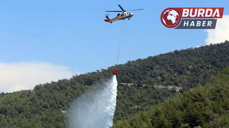Adana’da yangın söndürme uçağı göle düştü.