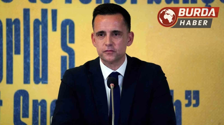 Fenerbahçe, Direktör Mario Branco ile yollarını ayırdı.