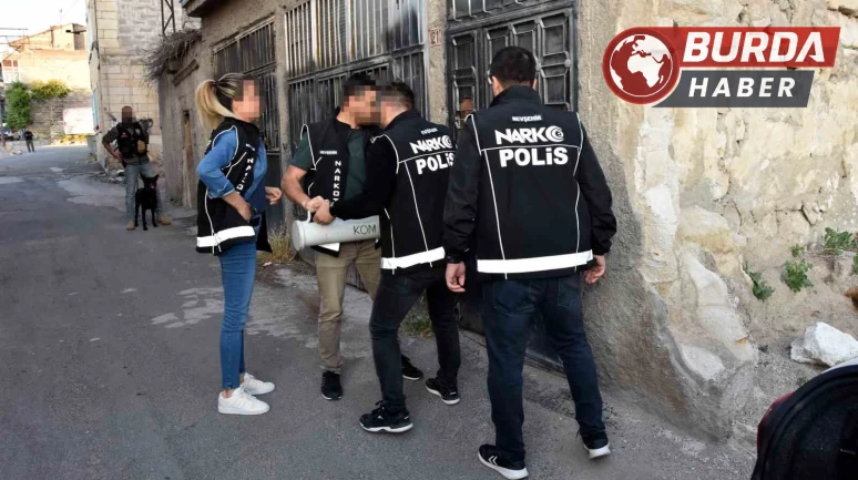 Nevşehir’deki narkotik operasyonunda 31 kişiden 26’sı tutuklandı.