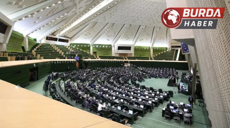 İran’ın NPT'den çekilme talebi meclis gündemine taşınacak.
