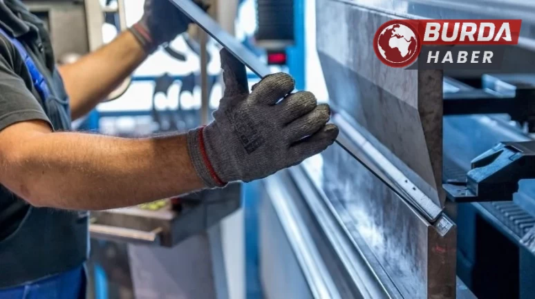 Kamuyu 13 milyon TL zarara uğratan şahıslara operasyon: 13 gözaltı