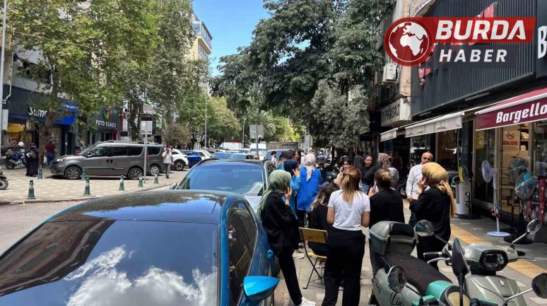 Gemlik bir kez daha sallandı: Büyüklüğü 4.3