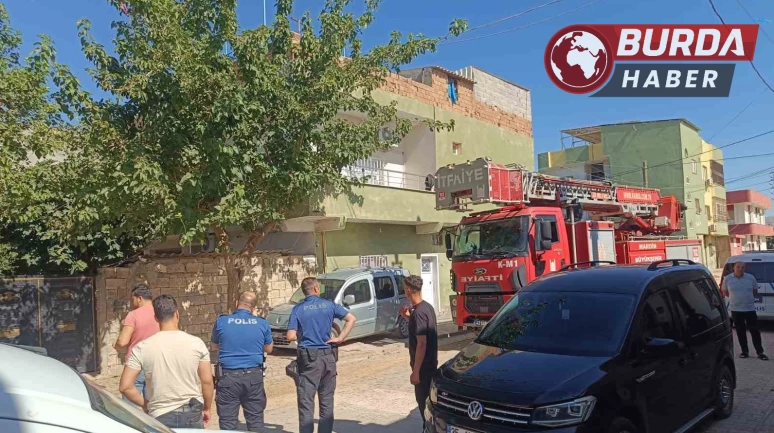 Mardin’de eşi ve iki çocuğunu rehin alan kişi ikna edildi.