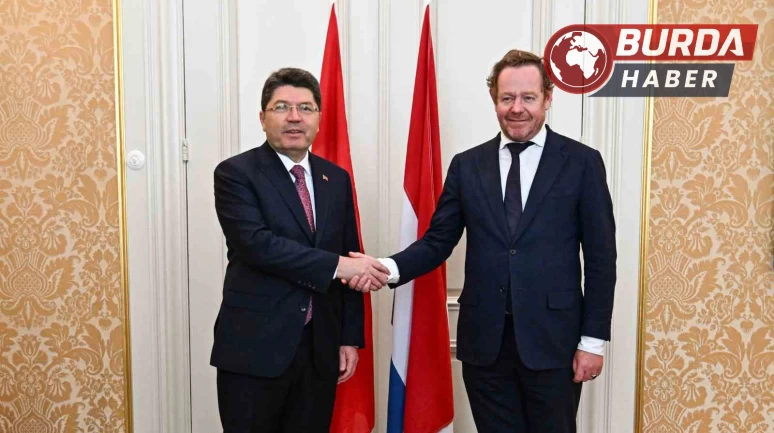 Yılmaz Tunç, Hollandalı mevkidaşı Van Weel ile bir araya geldi.